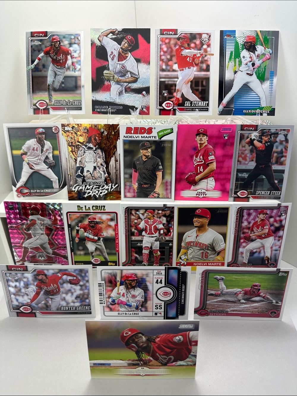 Chase Burns/Sal Stewart/Green Rookies Reds lot of 18 + Elly De La Cruz 26’ cards